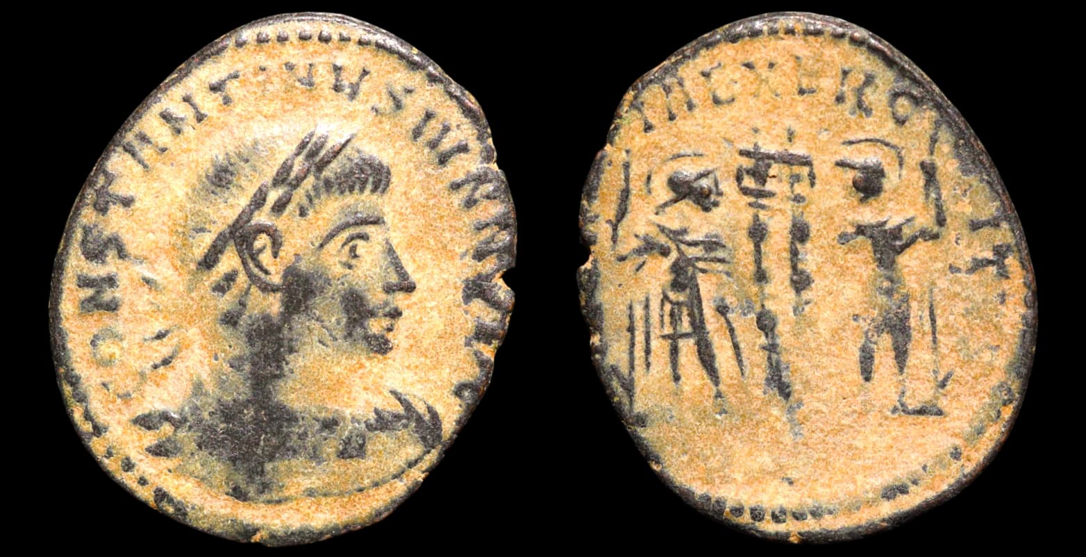 Constantino II, como César - Follis - Constantinopla - 330-335 d.C