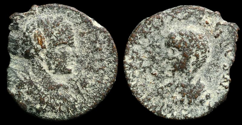 Elagábalo com Severo Alexandre - Moeda Provincial Romana da Judeia - Jerusalém, durante o reinado de Elagábalo, com Severo Alexandre como César - 218-222 d.C