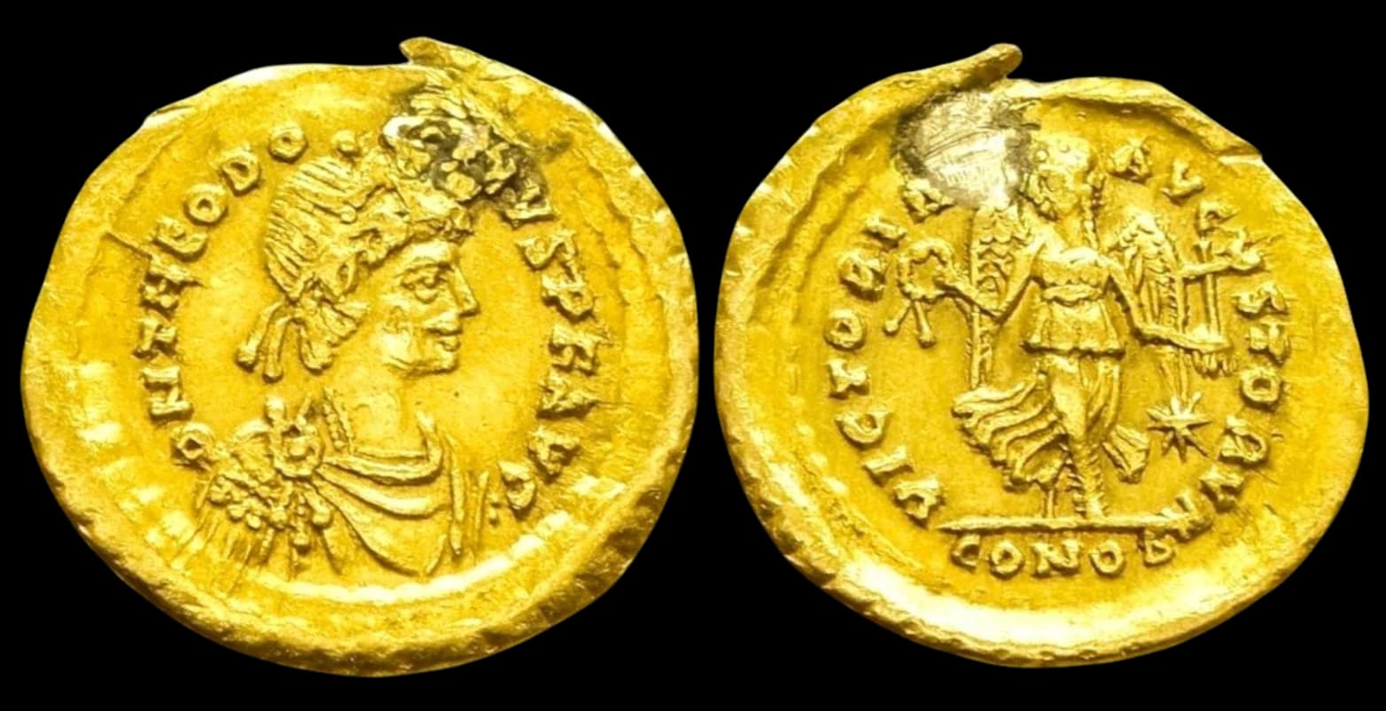 Teodósio II - Tremissis - Constantinopla durante seu reinado - 402-450 d.C